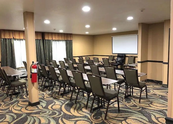 Best Western Plus Coldwater Hotel